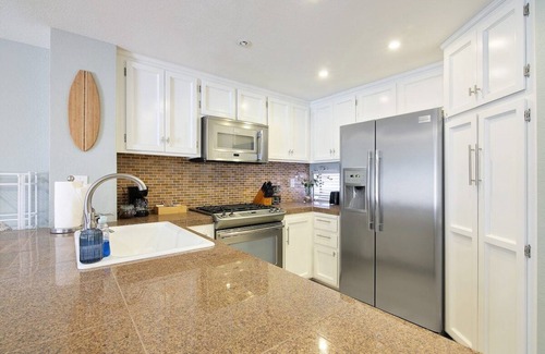 Imperial Beach Apartment | IB Coastal Condo | Beachfront | Shops | Patio