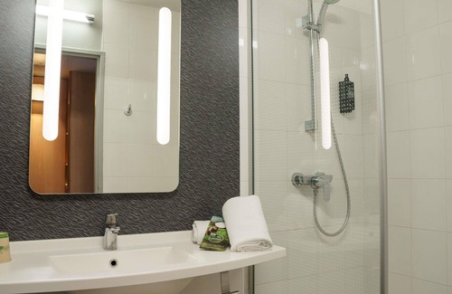 Centre Ville d'Ales Hotel | ibis Ales Centre Ville Hotel