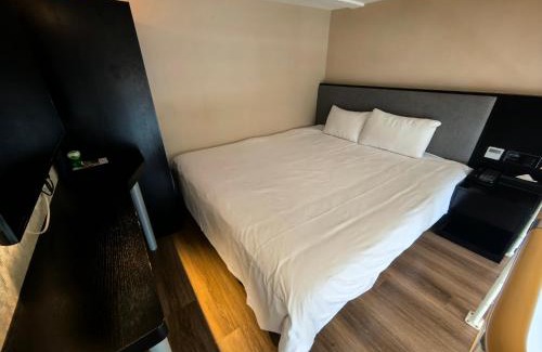 Dongcheng Hotel | Ibis Beijing Shichahai Gulou Street Subway Station Hotel