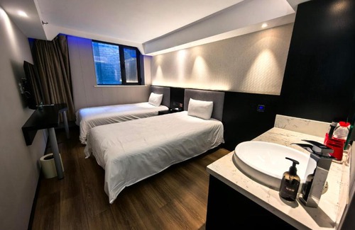 Dongcheng Hotel | Ibis Beijing Shichahai Gulou Street Subway Station Hotel
