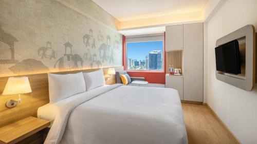 Vyalikaval HBCS Layout Hotel | ibis Bengaluru Hebbal - An Accor Brand