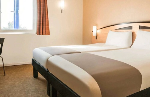 Saltaire Village Hotel | ibis Bradford Shipley