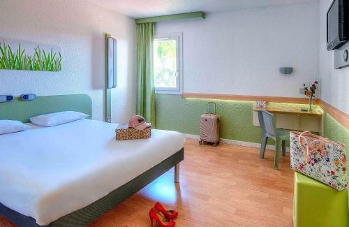 Mougins Hotel | ibis budget Cannes Mougins