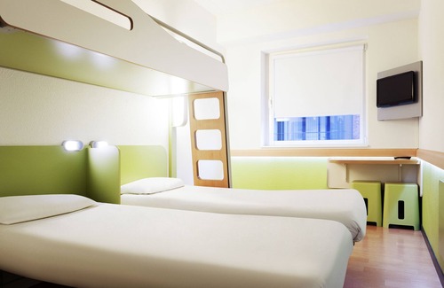 Cergy Hotel | ibis budget Cergy Saint Christophe
