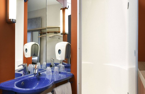 Heppignies Hotel | Ibis budget Charleroi Airport