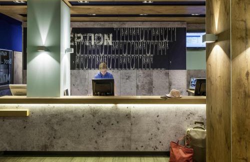 Findel Hotel | ibis Budget Luxembourg Aeroport