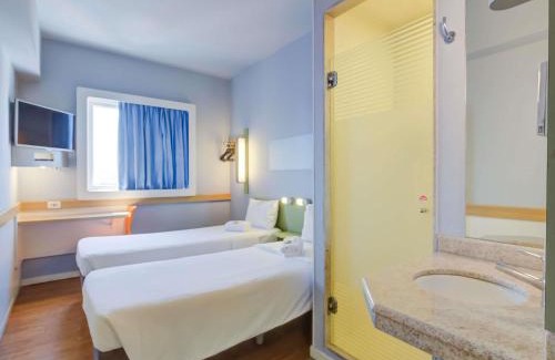 Del Castilho Hotel | ibis budget Rio de Janeiro Nova America