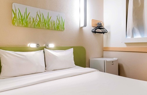 Santa Lucia Hotel | ibis budget Vitoria