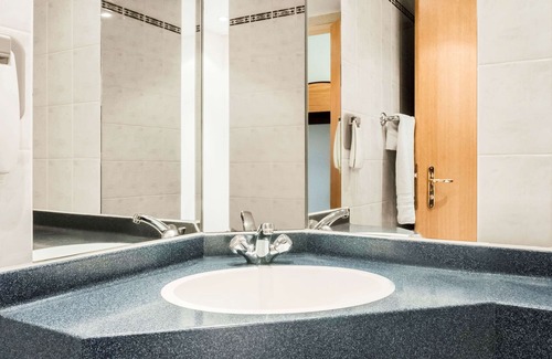 Barlborough Hotel | ibis Chesterfield North - Barlborough