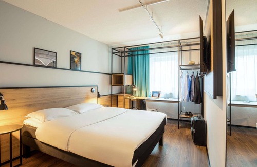 Ruhrallee Ost Hotel | ibis Dortmund City