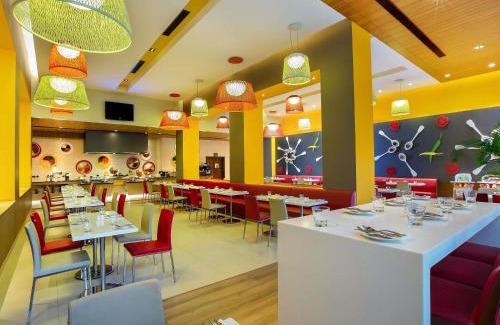 DLF Phase 5 Hotel | ibis Gurgaon Golf Course Road - An Accor Brand