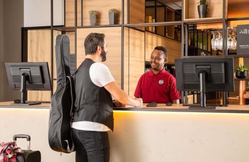 Ruhrallee Ost Hotel | ibis Hotel Dortmund City