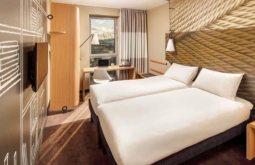 Canning Town Hotel | ibis London Canning Town