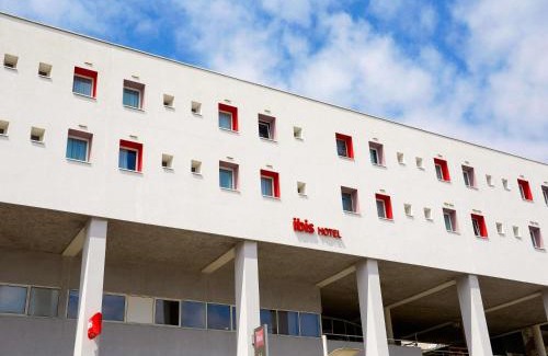 Lorient Hotel | ibis Lorient Centre Gare
