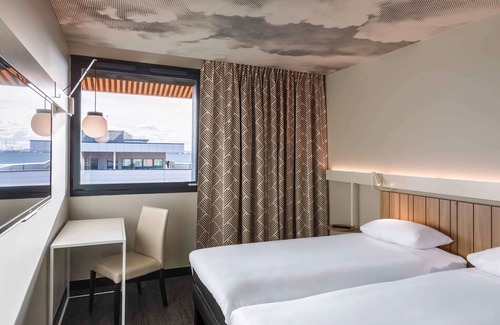 Jonage Hotel | ibis Lyon Meyzieu