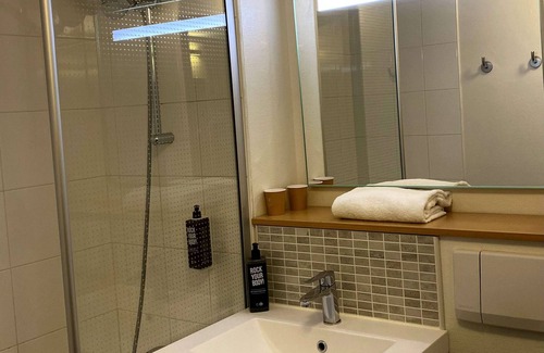 Chasse-sur-Rhone Hotel | ibis Lyon Sud Chasse Sur Rhone