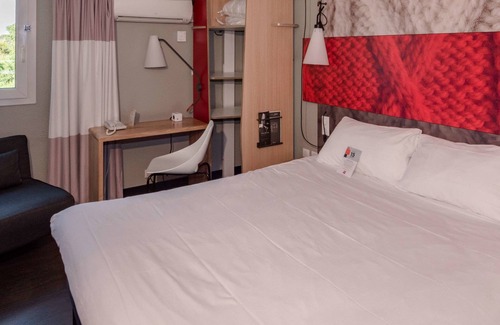 Chasse-sur-Rhone Hotel | ibis Lyon Sud Chasse Sur Rhone