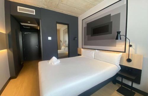 Las Tablas Hotel | ibis Madrid Norte Las Tablas