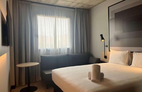 Las Tablas Hotel | ibis Madrid Norte Las Tablas