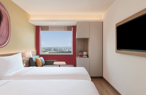 Kalina Hotel | Ibis Mumbai Bkc