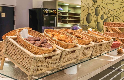 Hai Seddikia Hotel | ibis Oran Les Falaises