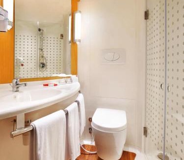 Padang Hotel | Ibis Padang