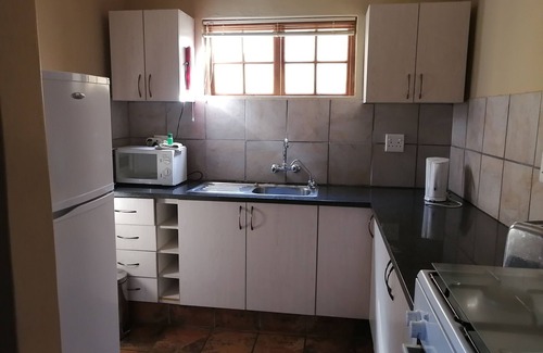 Molen Drift House | Ibis Place Guest House