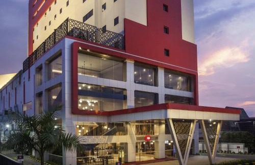 Pontianak Hotel | ibis Pontianak City Center