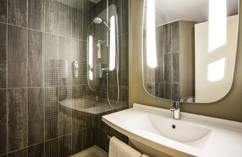 Sao Pedro da Afurada Hotel | ibis Porto Gaia