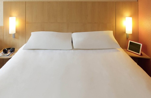 Le Coteau Hotel | ibis Roanne