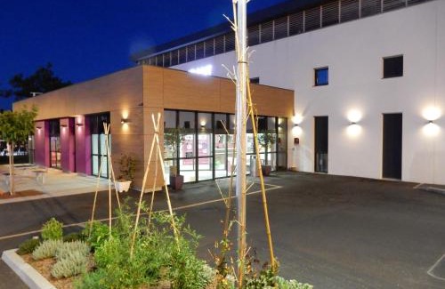 Castres Hotel | ibis Styles Castres
