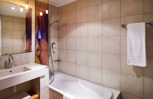 Cholet Hotel | ibis Styles Cholet