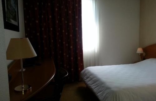 Crolles Hotel | Ibis Styles Crolles Grenoble A41