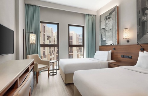 Al Sabkha Hotel | Ibis Styles Dubai Gold District