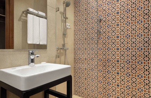 Al Sabkha Hotel | Ibis Styles Dubai Gold District