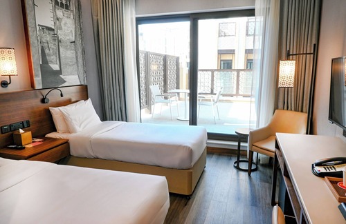 Al Sabkha Hotel | Ibis Styles Dubai Gold District
