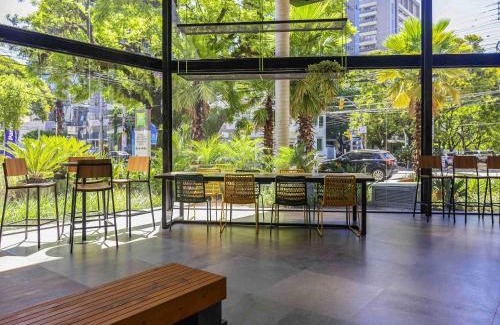 Auxiliadora Hotel | ibis Styles Porto Alegre Moinhos de Vento