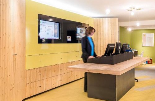 Chambray-les-Tours Hotel | ibis Styles Tours Sud
