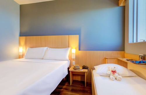Jardim da Penha Hotel | ibis Vitoria Praia de Camburi