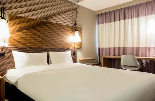 Horgen District Hotel | ibis Zurich Adliswil