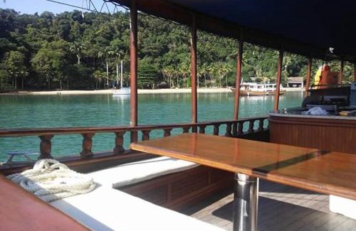 Mambucaba Boat Rental | Ibiza