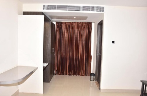 Ramanathapuram Hotel | Ibrizz Park
