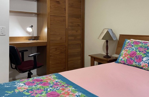 Icarai Apartment | Icaraí - Excellent location with garage, near Praia and Campo de São Bento
