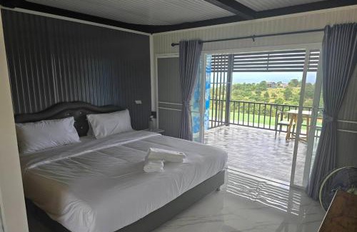Pak Chong District Hotel | Ice Hill