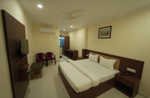 Allahabad House | ICON PALACE INN