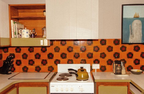 Augusta House | Iconic Australian beachside shack, 2 min from the sea.