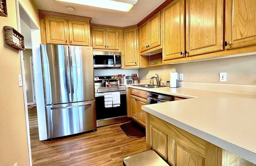 Dahlonega House | Iconic Dahlonega View! In Town! WINE GOLD HIKING