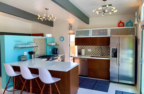 Racquet Club Estates House | Iconic Mid-Century Modern House - Heated Pool, Spa and Cabana