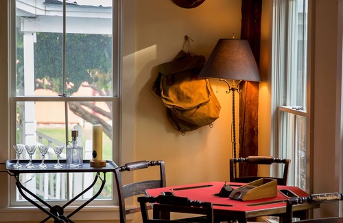 Morrisville House | Iconic Stowe Mountain Farm, 88 acres! 6min to Downtown Stowe, 8min to Mt Road.