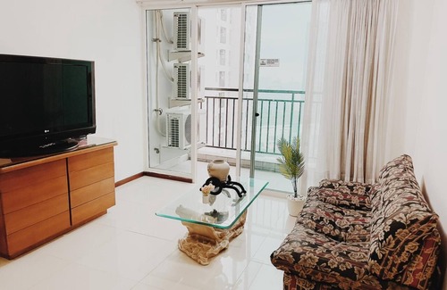Kebon Kacang Apartment | Urban Oasis for Staycation in City Center